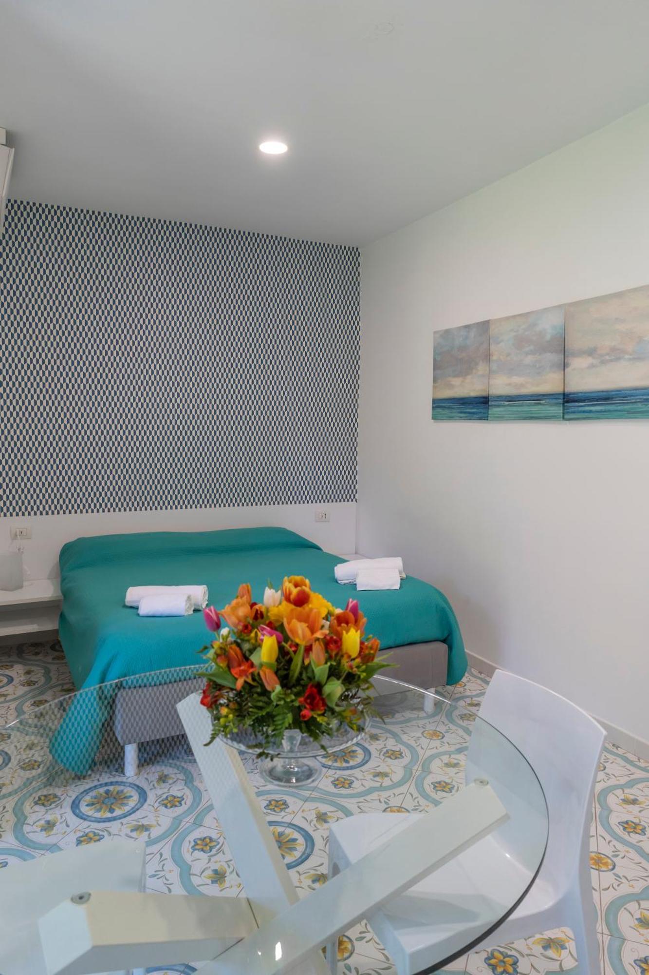 Le Suite Del Castello Castellammare di Stabia Exterior photo